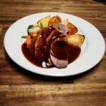 Deliona Foods Roast Lamb and vegetables with gravy